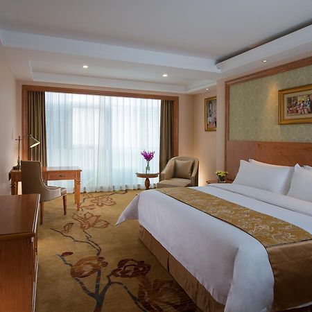 Vienna International Hotel Shanghai Songjiang Екстериор снимка