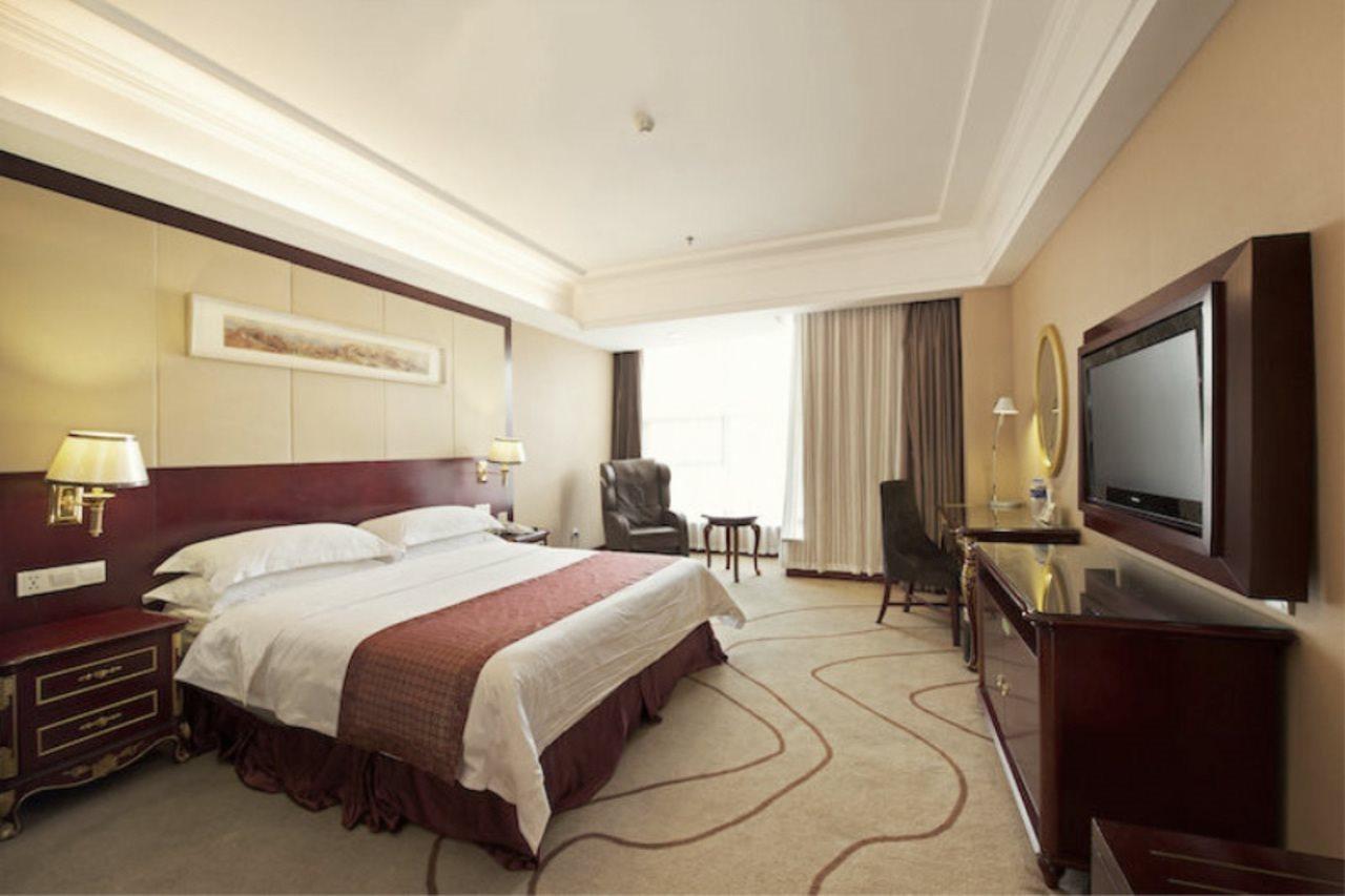 Vienna International Hotel Shanghai Songjiang Екстериор снимка