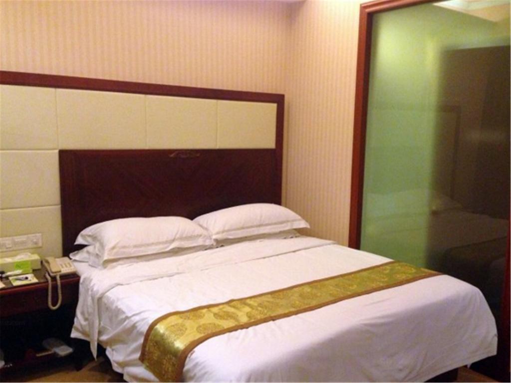 Vienna International Hotel Shanghai Songjiang Екстериор снимка