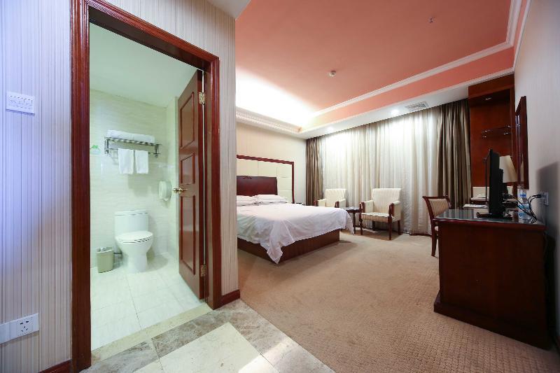 Vienna International Hotel Shanghai Songjiang Екстериор снимка