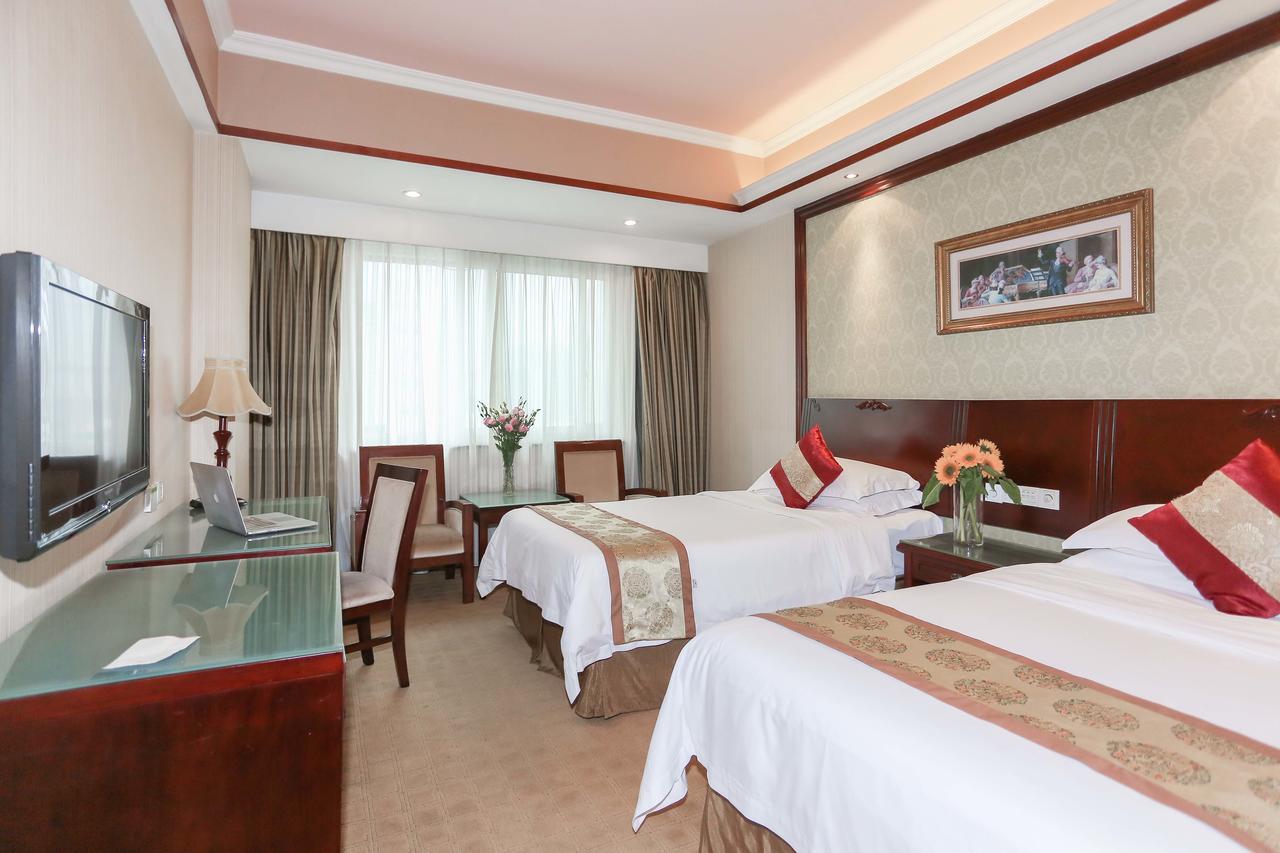 Vienna International Hotel Shanghai Songjiang Екстериор снимка